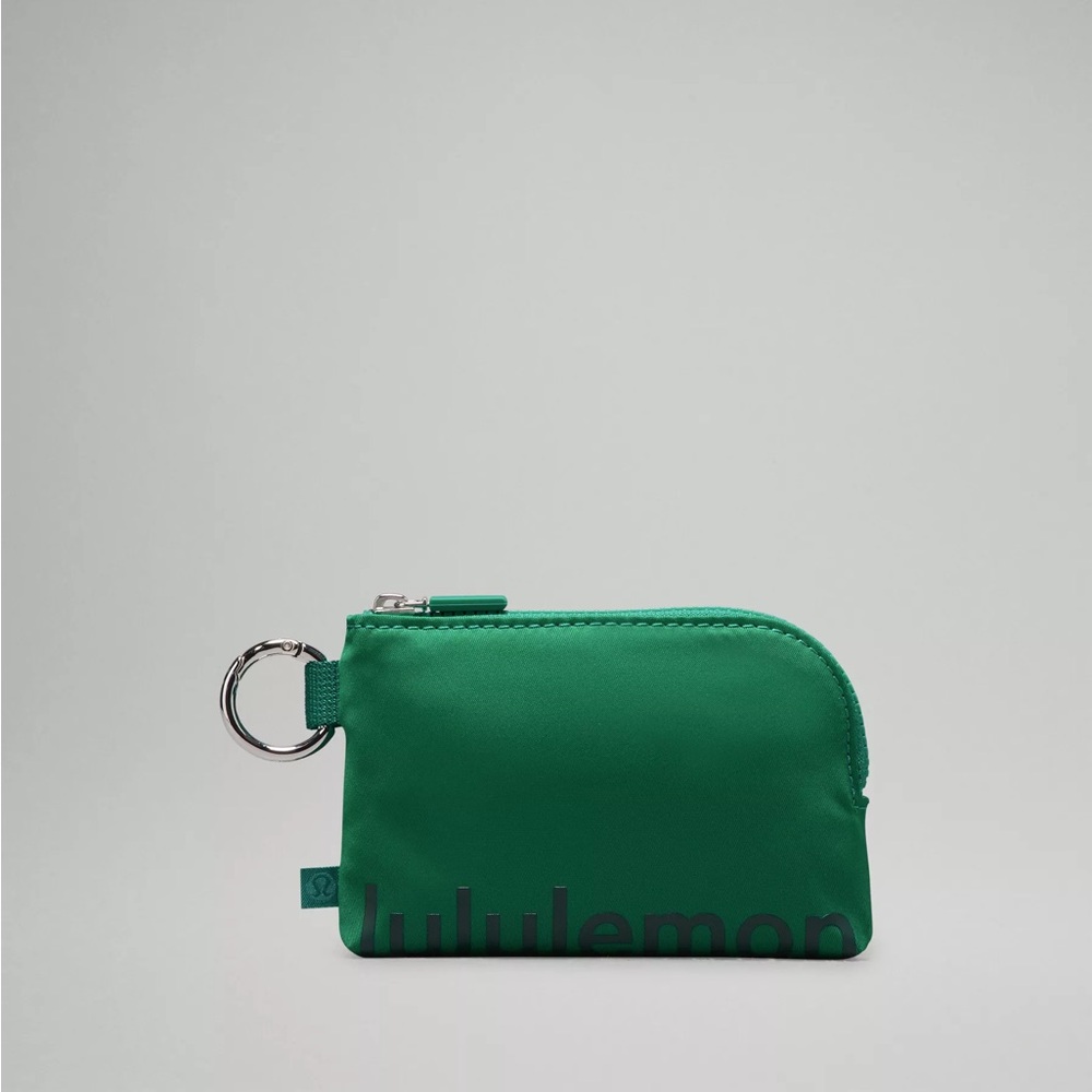 NWT Lululemon clippable Coin Pouch